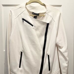 NWT Lane Bryant Asymmetrical Zip Moto Jacket Plus Size 18 White & Black